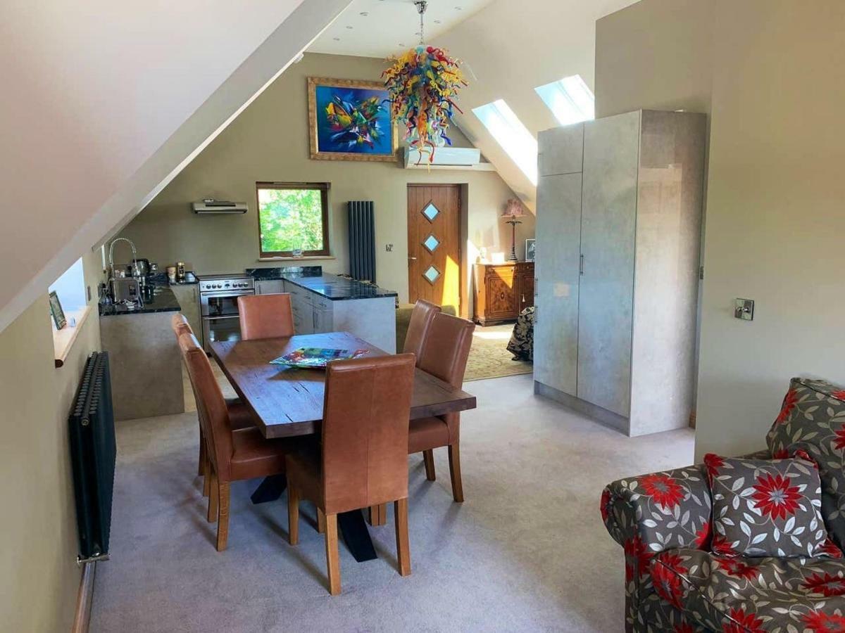Villa Luxurious private coach house à Nailsea Extérieur photo